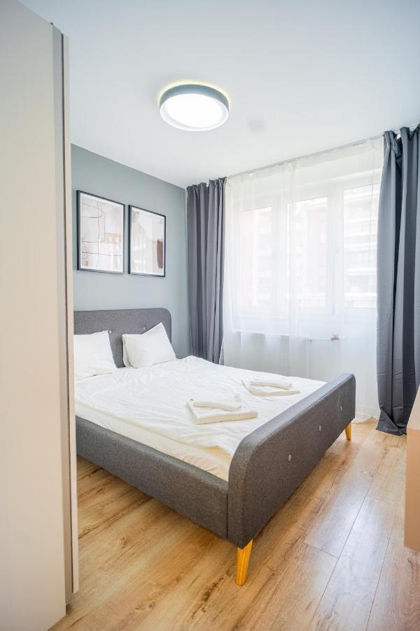 Refreshingly Chic: Newly Renovated 2Br Apartment Bukurešť Exteriér fotografie