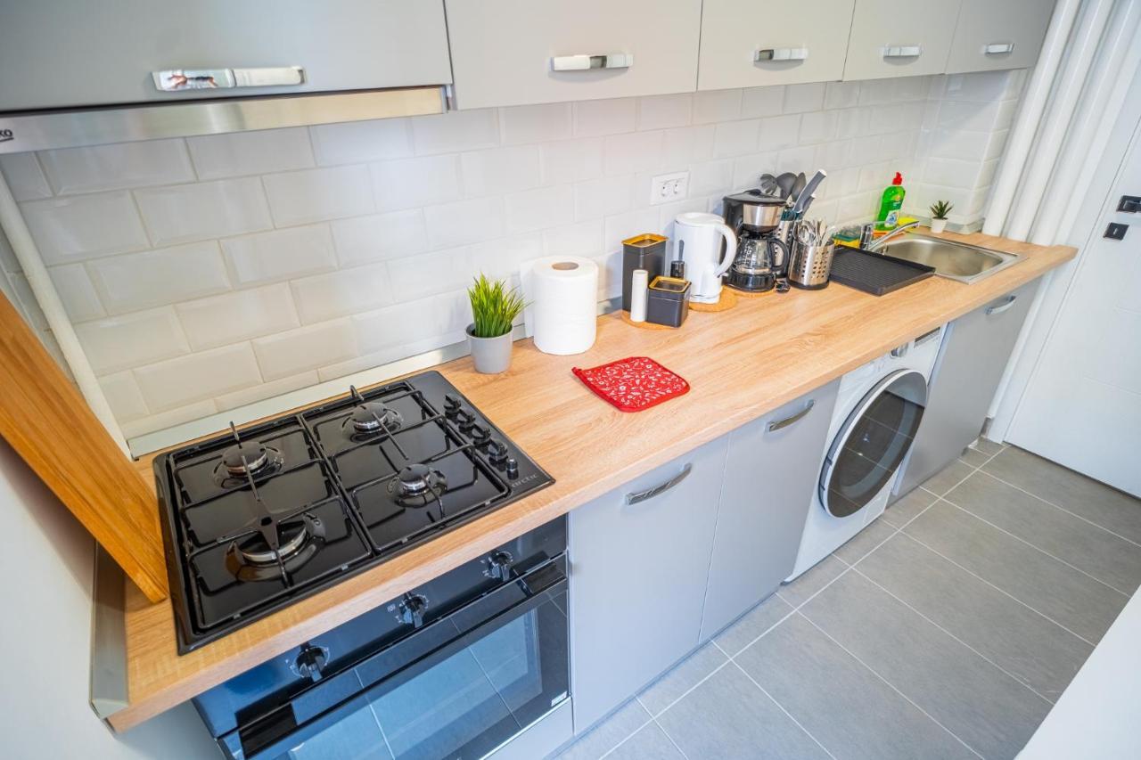 Refreshingly Chic: Newly Renovated 2Br Apartment Bukurešť Exteriér fotografie