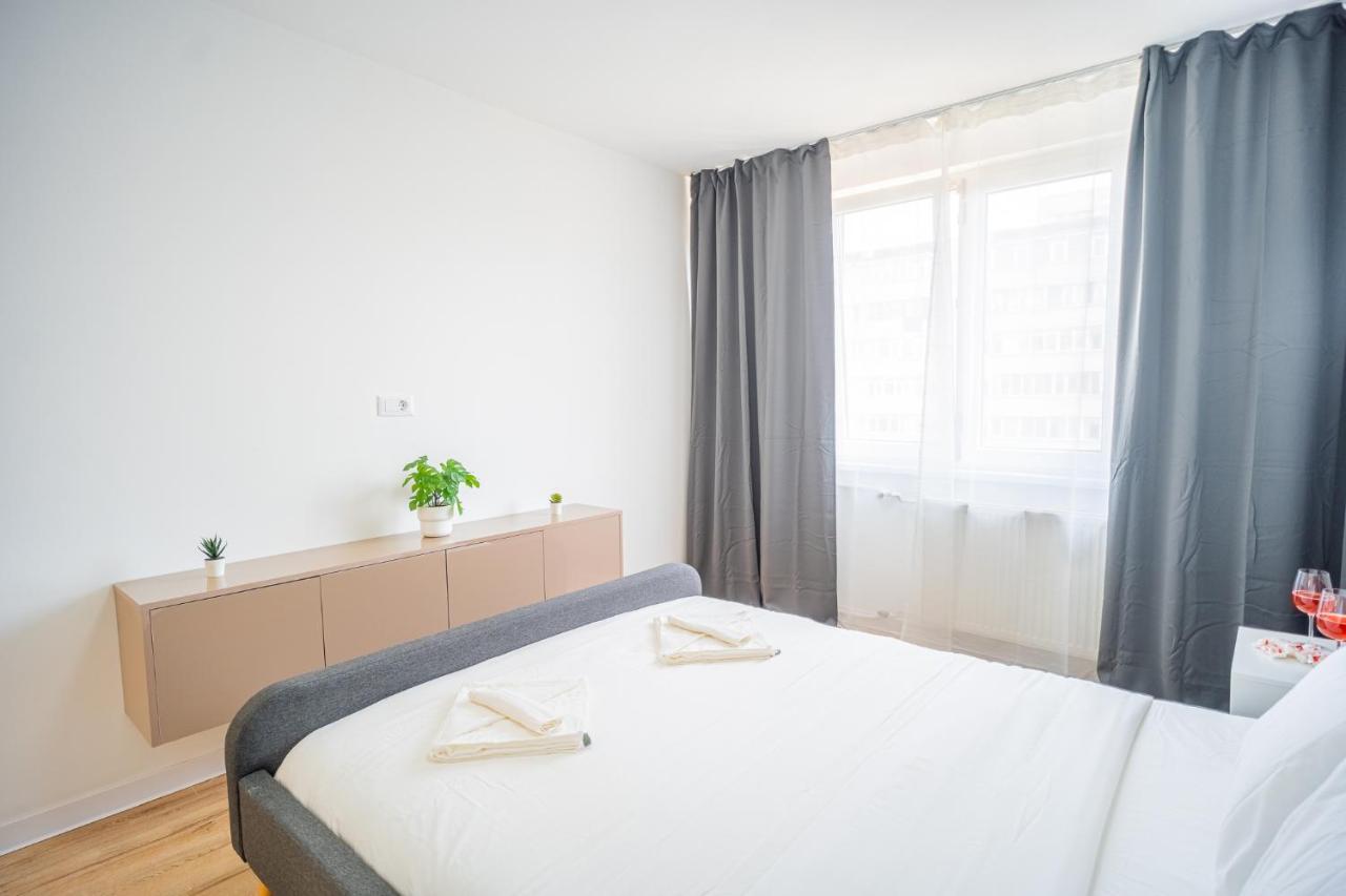Refreshingly Chic: Newly Renovated 2Br Apartment Bukurešť Exteriér fotografie